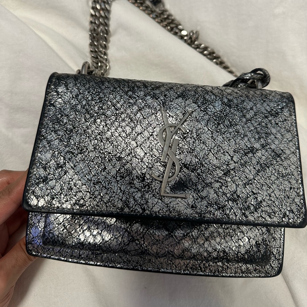 YSL METALLIC CRACKED CROCODILE PRINT